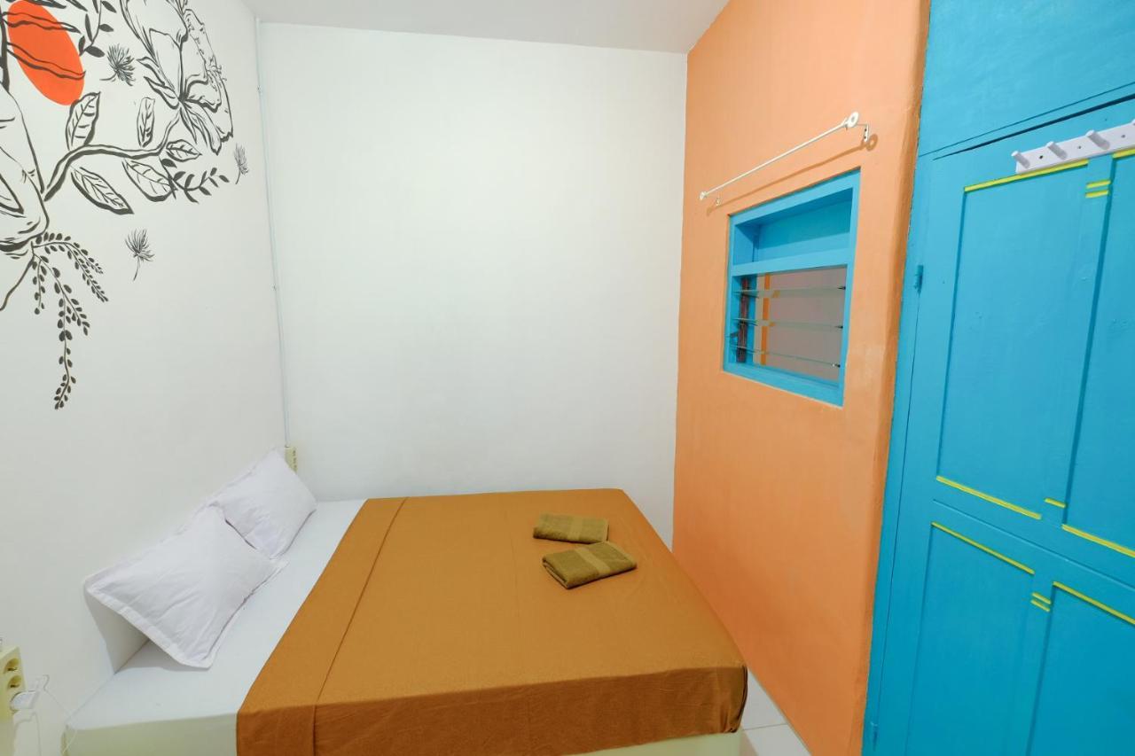 Ostello Snooze Malang Esterno foto