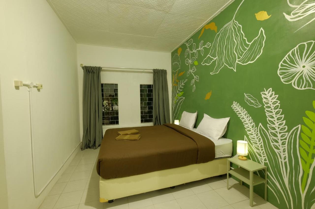 Ostello Snooze Malang Esterno foto